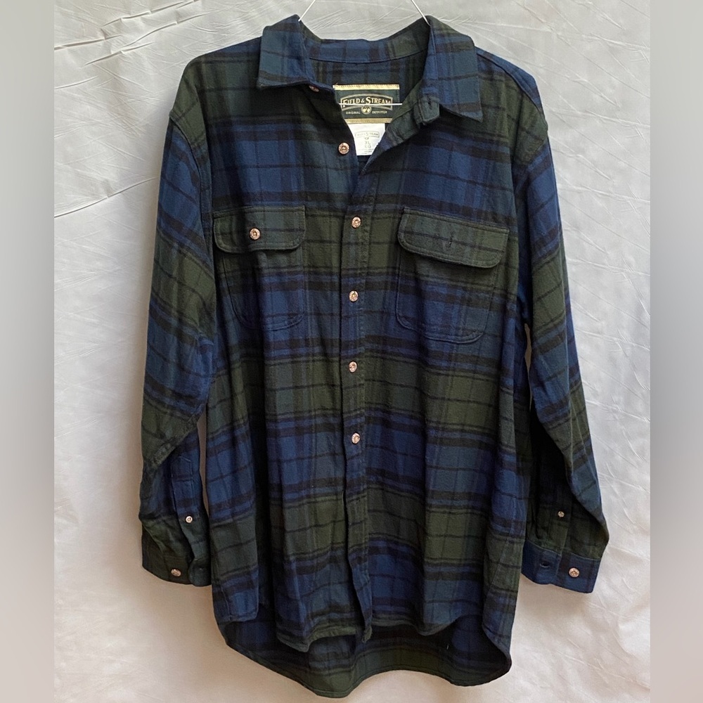 Field & Stream Navy and Olive Plaid Flannel Shirt‎